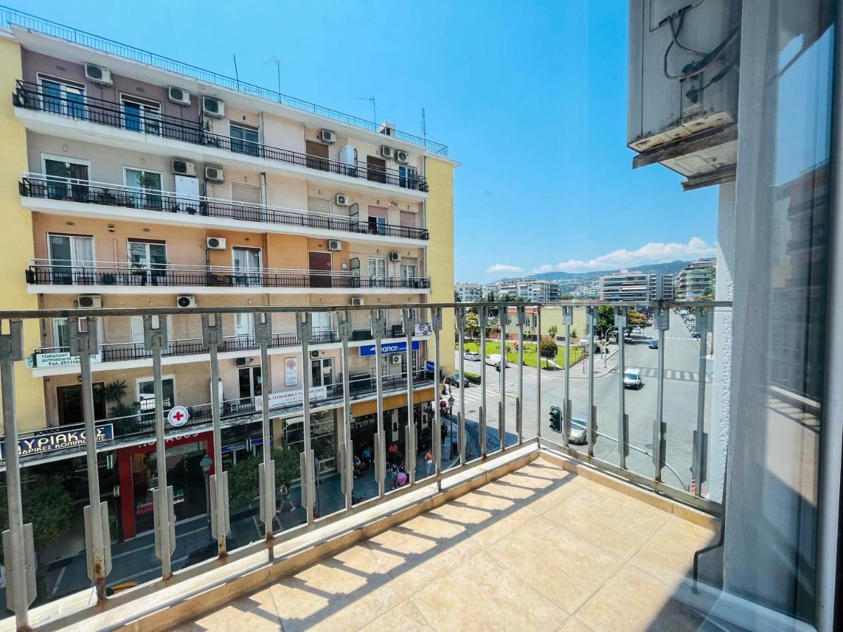 Center Studio Kavala Exterior photo